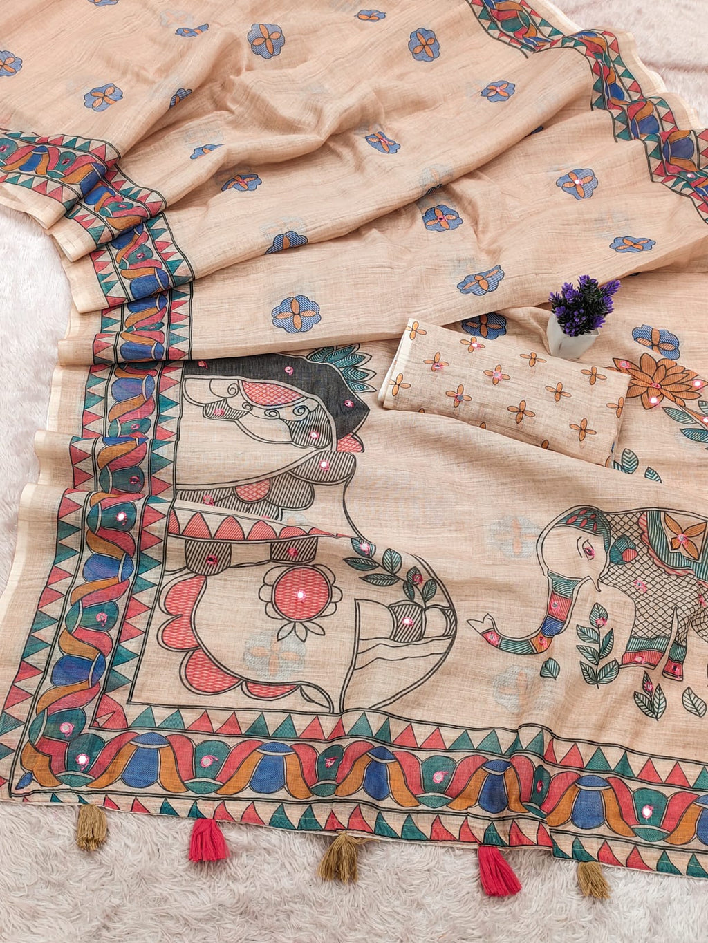 Pure Elegance: Tap to Buy This Stunning Elephant Motif Saree 😍